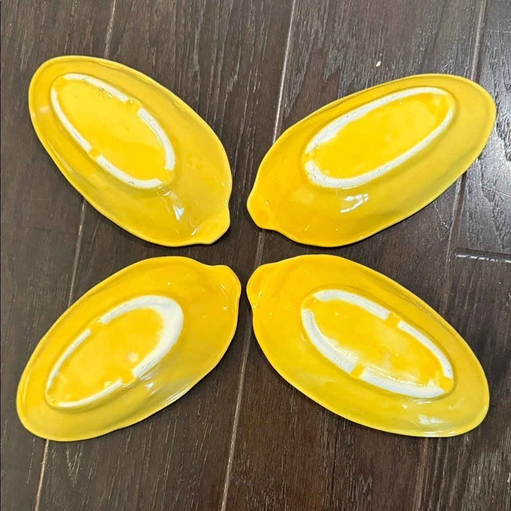 Yellow and Green Corn-Shaped Serveware Set